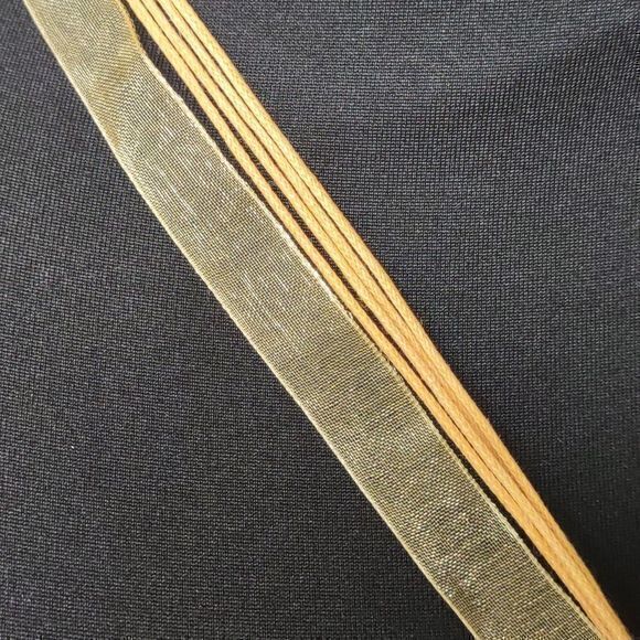 Yellow Flower Teardrop Necklace‎ - Picture 6 of 13